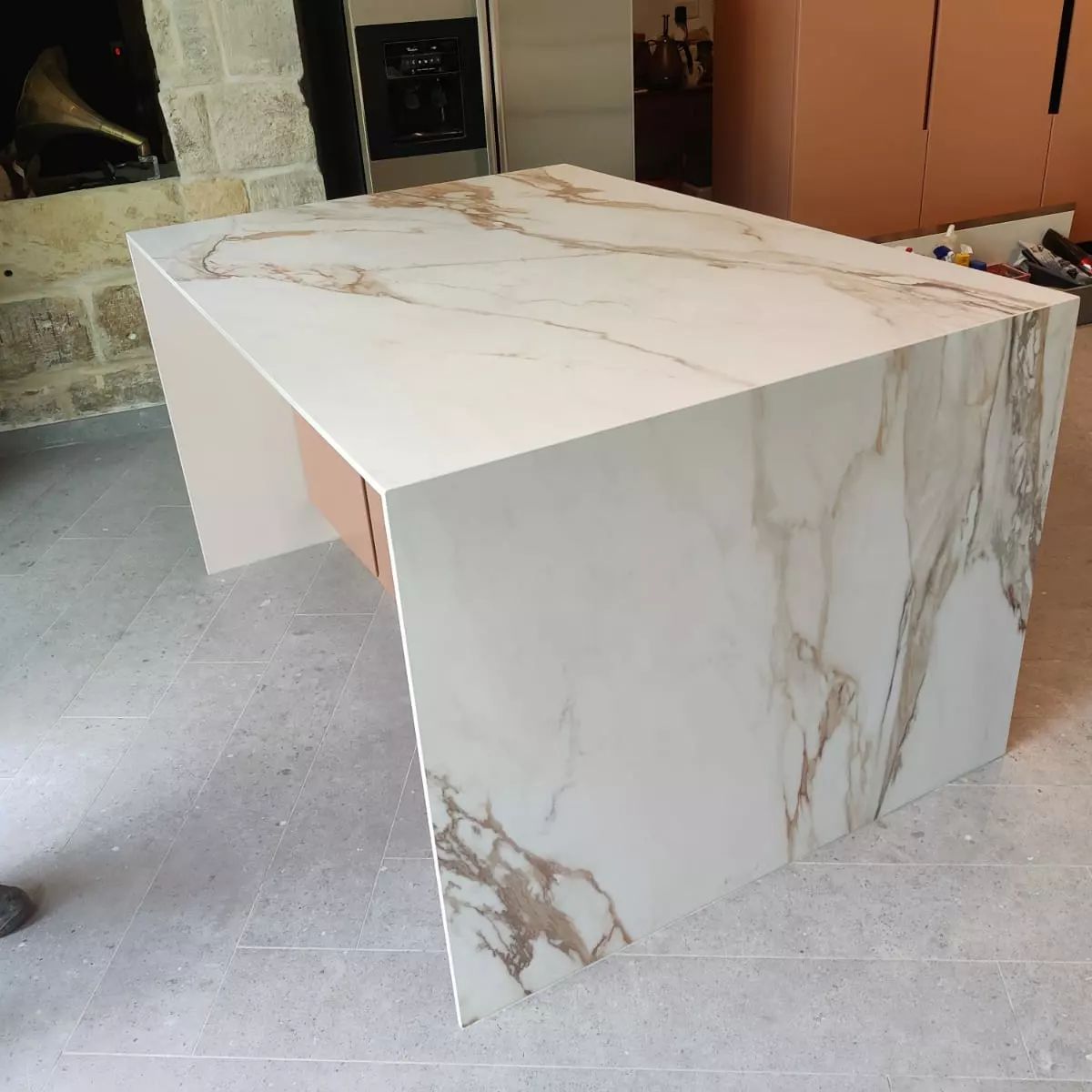 Antique-white