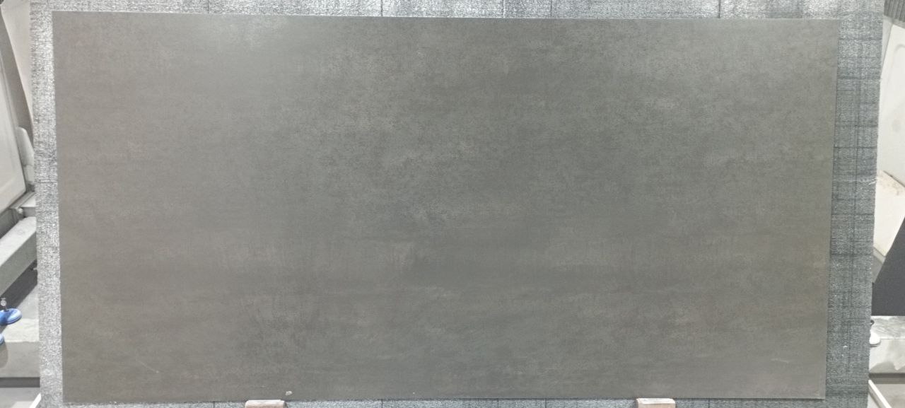 martha-grey-mat.jpg